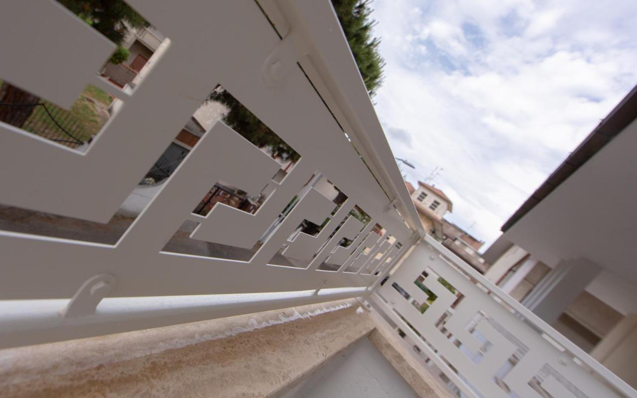 Aria Di Sale Bed and Breakfast Martinsicuro Buitenkant foto